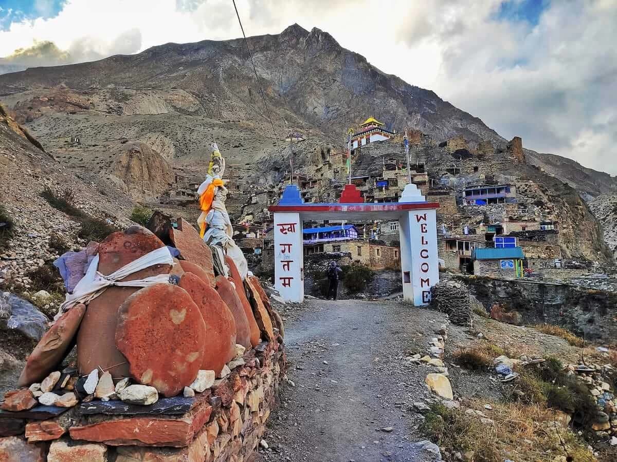 Nar-Phu Camping Trek