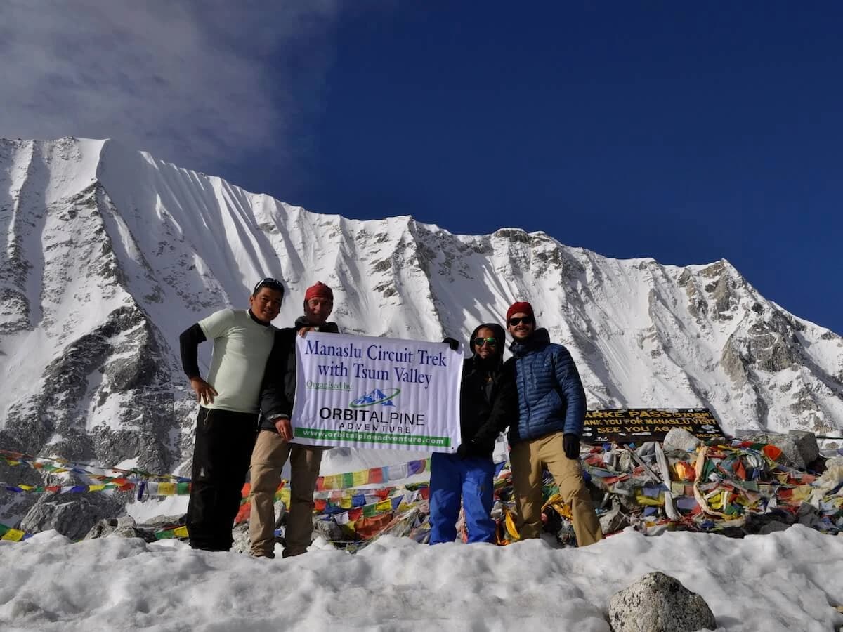 Trekking to manaslu Circuit